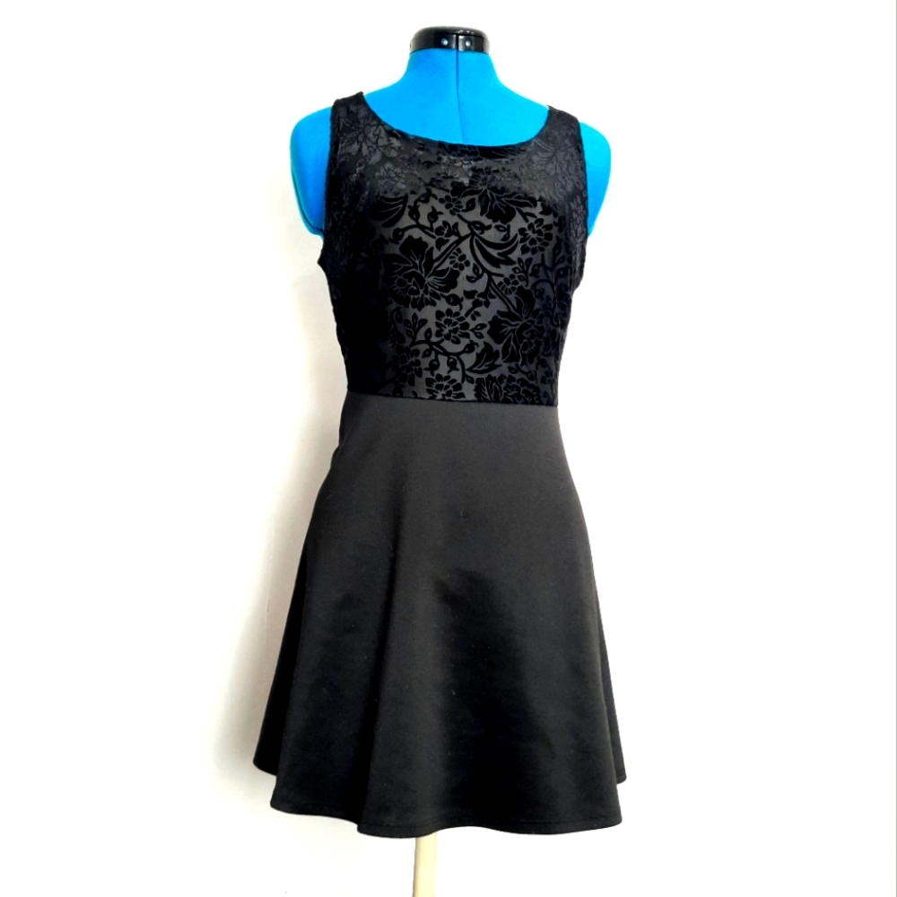 Wet Seal women's size large dress